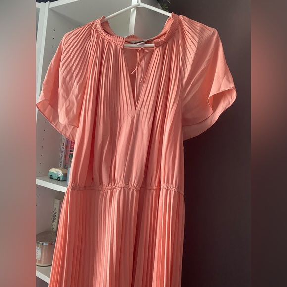 Peach Pleated Long Dress - Picture 3 of 3